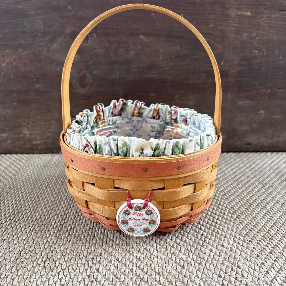 Longaberger 1998 Mother's Day Basket with Tie On, Floral Liner and Protector.